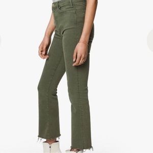 MOTHER-The Hustler Ankle Fray Flared Jeans in Olive